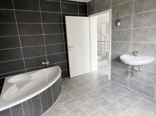 modernes Tageslichtbad.JPG