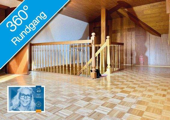 Freitreppe ins Obergeschoss