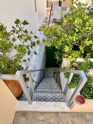 Kreta, Sitia: Steinstadthaus mit Terrasse zu verkaufen