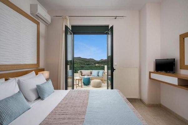 Kreta, Afrata: Premium-Villa mit Meerblick zu verkaufen