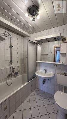 Östlicher Gebäudeteil EG - Badezimmer