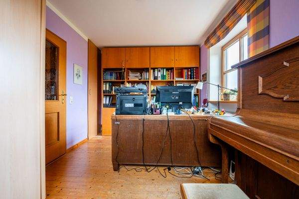 Arbeitszimmer EG