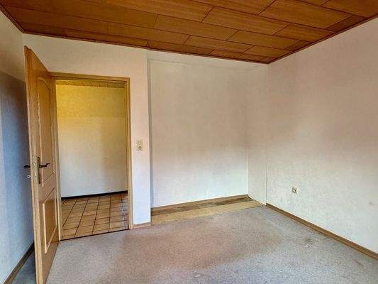 Schlafzimmer mit Schranknische