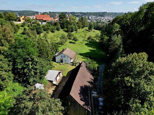 Lufaufnahme Wohnhaus und Scheune_2