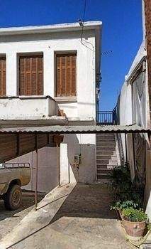 Kreta, Chani Alexandrou: Gebäude mit Wohnung und Lager zum Verkauf
