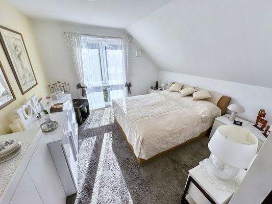 OG Schlafzimmer 1 Ansicht 1