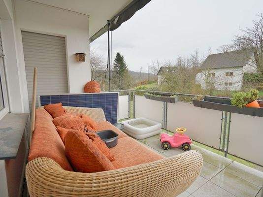 Zwei Balkone und Gartennutzung