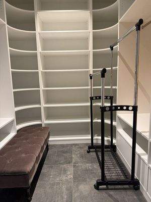 Die Ankleide (begehbarer Kleiderschrank)