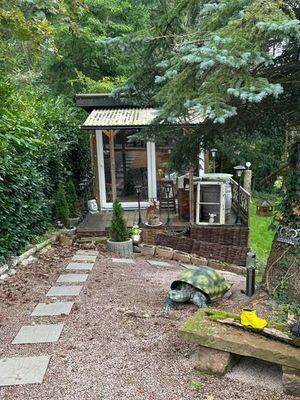 6 Pavillon im Garten (7)