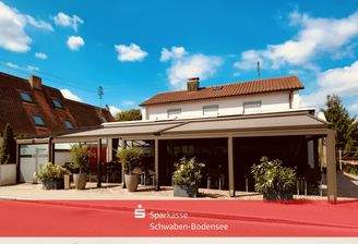 Ostansicht/Außenbereich Gastro