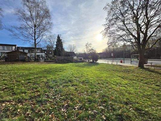 Bushaltestelle in unmittelbarer Nähe