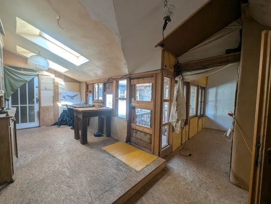 Küche Wohnung rechts
