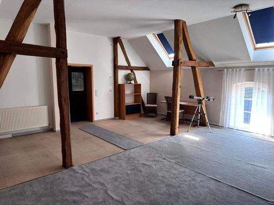 Einliegerwohnung/Büro Nebengebäude