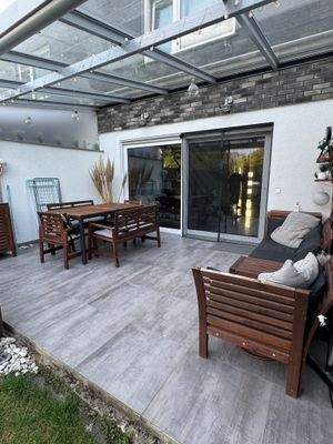 überdachte Terrasse.jpg