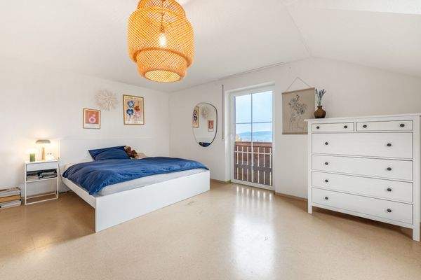 Schlafzimmer (OG)