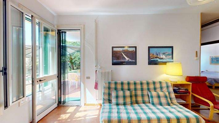 PR-024-93-Trilocale-con-doppi-bagni-e-giardino-pri