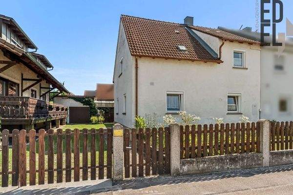 Außenansicht Doppelhaushälfte