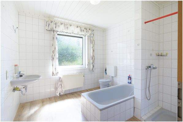 Badezimmer EG hinten