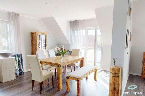 Zugang zum Westbalkon