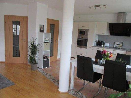 Übergang Wohnzimmer/Küche