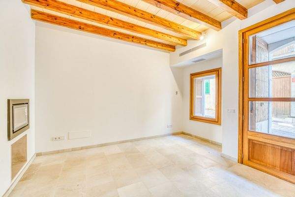 Eingangs- und Wohnbereich