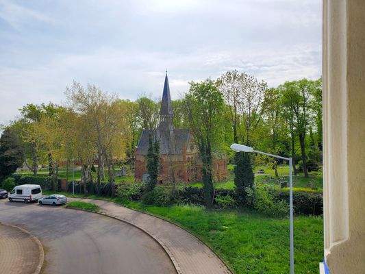 Ausblick Küche und Schlafzimmer.jpg