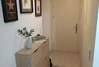 Vorraum/Flur (dezent mit KI bearbeitet)