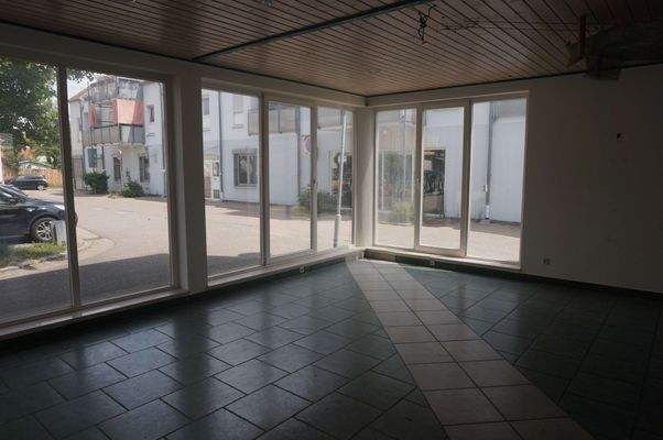 Raum EG Links- Blick auf den P