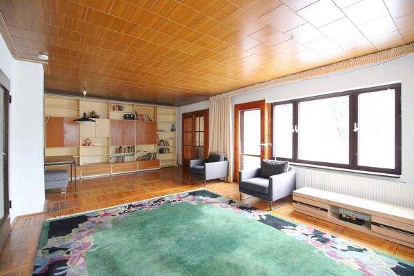 Wohnzimmer im Erdgeschoss