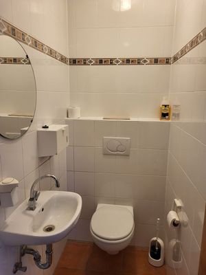Getrennte Damen-/Herren-Toiletten