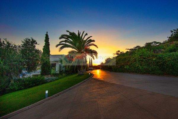 img_cd26fc66-6d53-440b-b8ba-76e0b726673b