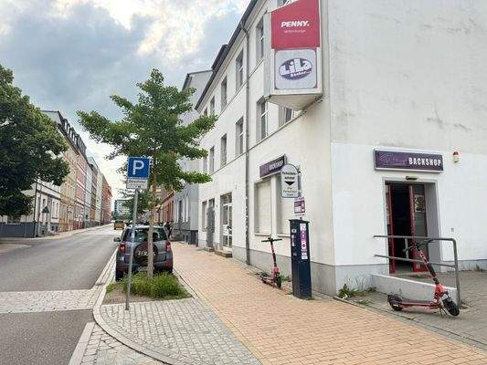 Wittenburger Straße in Richtung Obotritenring gesehen