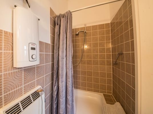mit Dusche