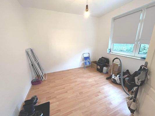 Gäste-/Arbeitszimmer im EG