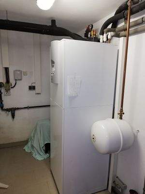 Heiztechnik im Keller