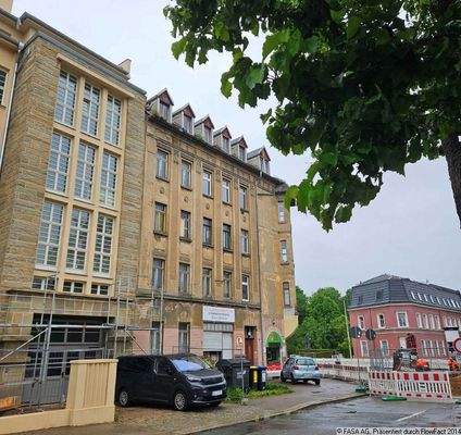 Straßenansicht_Seite.2_Rößlerstr.13