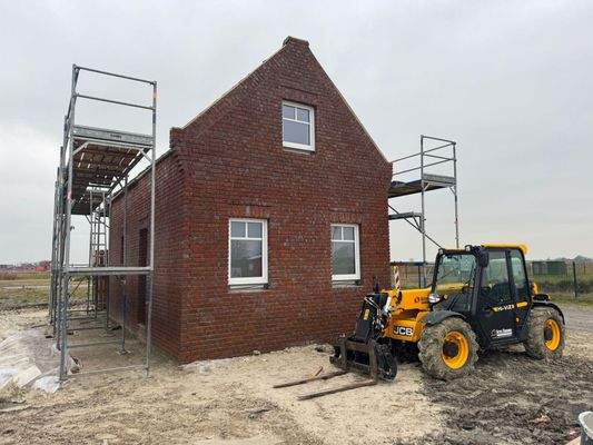 8DBD240E-3FB6-44C6-B5EC-10E97BCDA12E