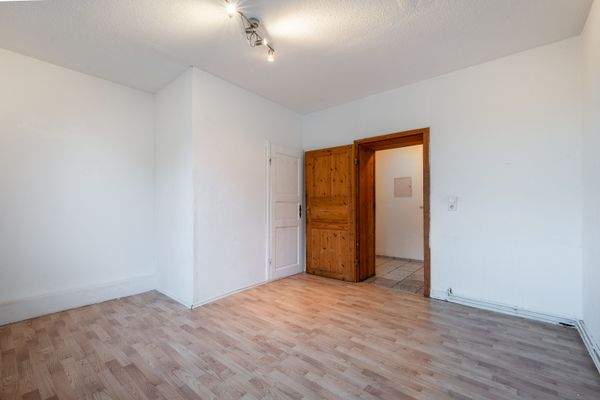 DI - Forbes Global Properties