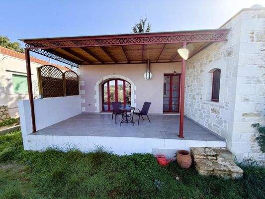 MIT VIDEO: Kreta – Klassische Steinvilla mit modernem Komfort in Vamos