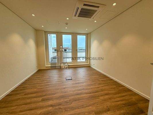 Büro- und Praxisfläche