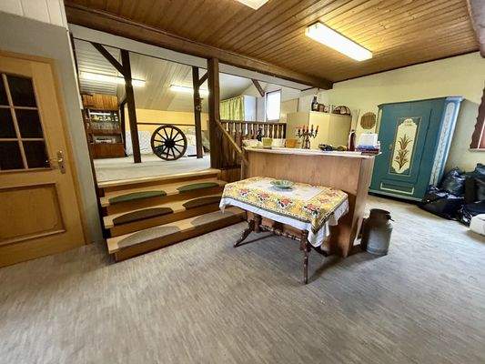 Anbau - ehemals gewerblich genutzt