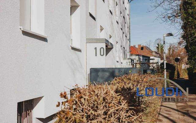 Außenansicht Eingangsbereich