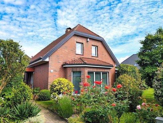 makellos 01 EFH Neu Broderstorf - Titelbild 2.0.jp