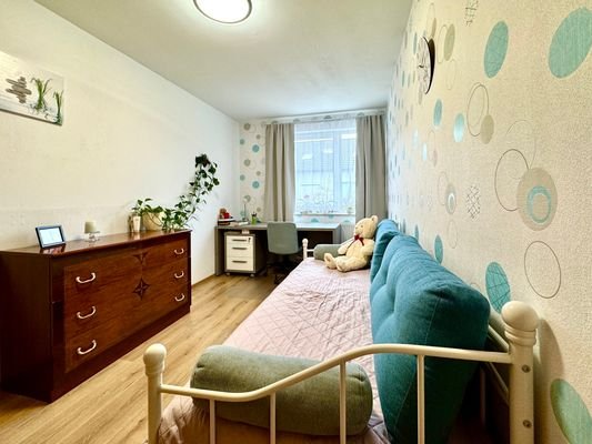 Schlafzimmer 2