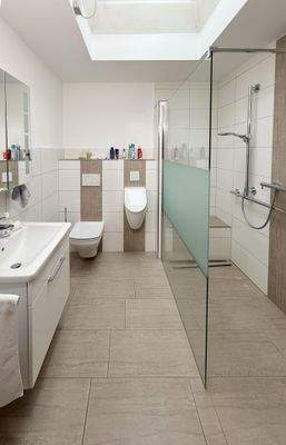 Bad im hinteren Teil (neu 2014)