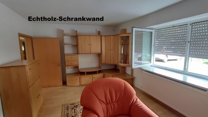 Echtholz-Schrankwand