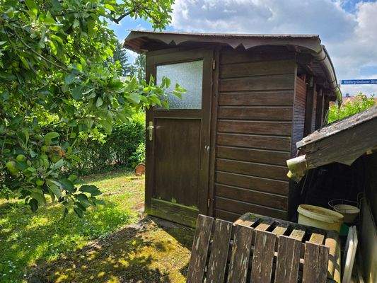 Weiterer Geräteschuppen