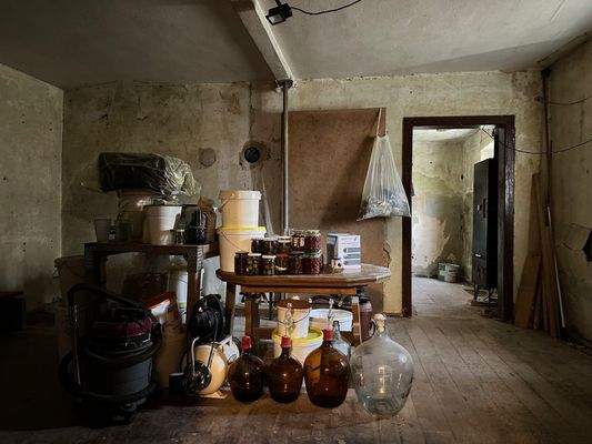 Kinderzimmer (sanierungsbedürftig)