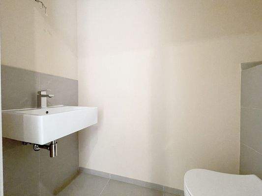 Andere Ansicht Gäste-WC