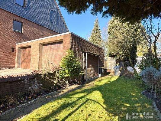 Direkter Zugang zum Garten vom Gehweg